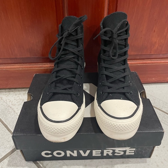 Converse Chuck Taylor All Star Lift Platform Sneaker Size 7 - Picture 4 of 5